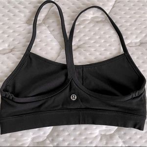 Lululemon Y Flow Bra